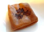桐葉菓（とうようか）やまだ屋で、もみじ饅頭をしのぐ勢いの和生菓子