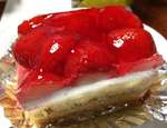 サントノーレ、苺のミルフィーユが看板商品 横川の小さなケーキ屋さん