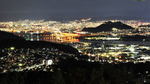 知る人ぞ知る広島の夜景スポット「愛宕神社」は懐中電灯必須の道のり