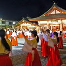巫女の縁むすび踊り・無数の提灯！広島護国神社「万灯みたま祭」2025も開催
