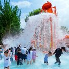 バケツプールに巨大スライダー！みろくの里・遊園地プールが2026夏もオープン