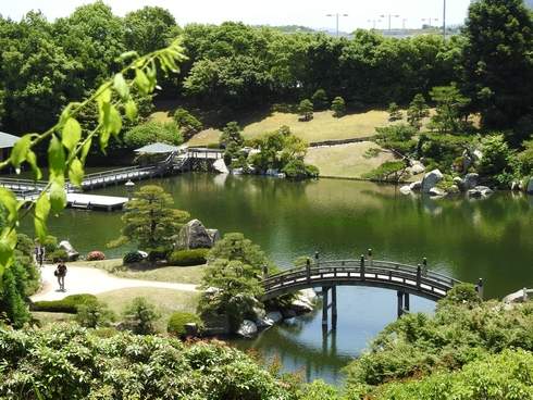三景園、広島を丸ごと感じられる 空港そばの日本庭園！散歩やデートにも