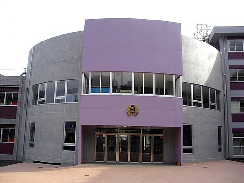紫、パープルの学校 府中明郷学園