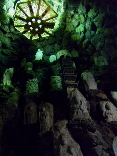 生口島 耕三寺の洞窟