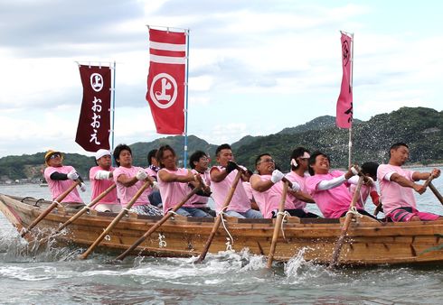 因島水軍祭り・海まつり、伝統の小早レース開催！