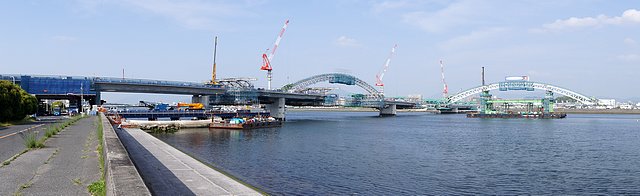 広島南道路、架橋の様子