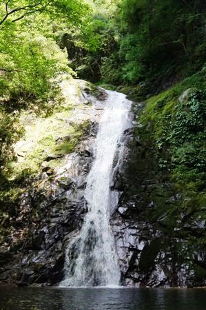廿日市 万古渓にある ふぶきの滝