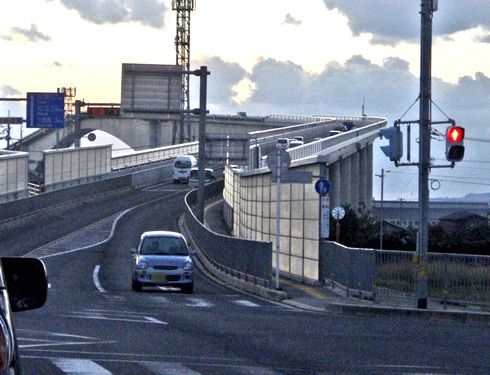 べた踏み坂こと、境港市から見た江島大橋