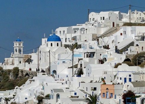ギリシャ サントリーニ島はまっ白な世界