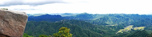 三倉岳 山頂からの眺め