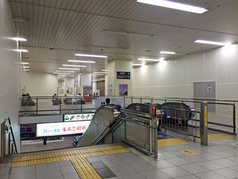 広島駅北口のエスカレーター
