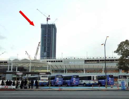 BIG FRONTひろしまと、広島駅北口の風景