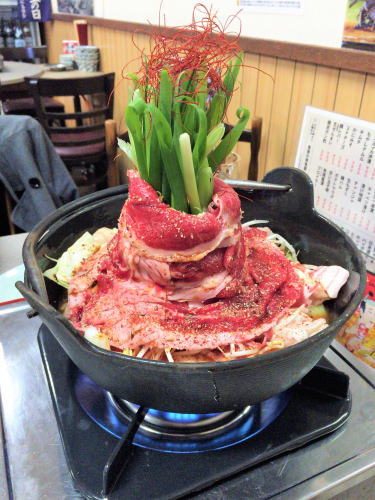 尾道市 米徳 肉鍋の写真