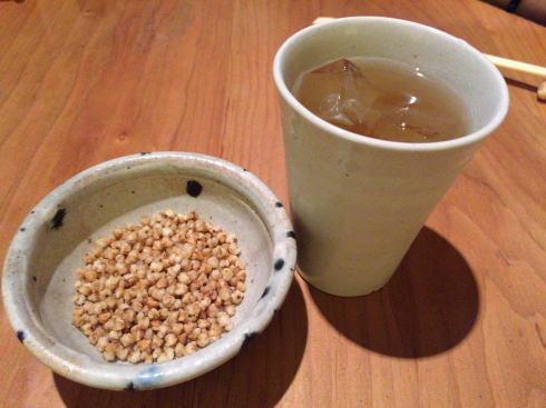 広島市中区 板蕎麦 香り家 先付けとお茶