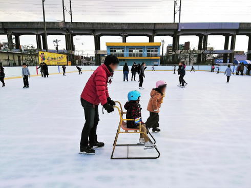 福山メモリアルパーク スケート場（アイスアリーナ）の写真3