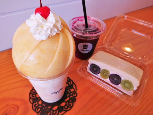 岩国 ベジトリップ、青果市場のジュースバーで飲む「デザートスムージー」が豪華すぎ!