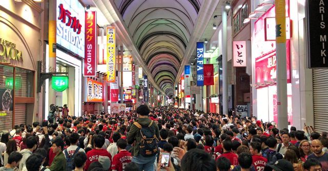 広島カープ 2018優勝決定、歓喜に沸く広島市内の街の様子