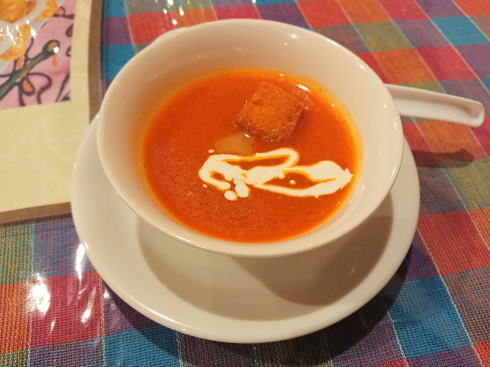 広島 ラージカレー ターリのスープ