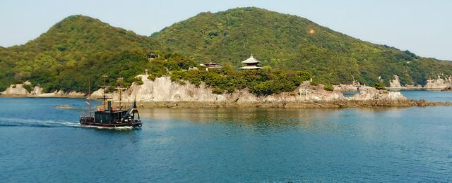 鞆の浦 SHION（シオン）から見える弁天島