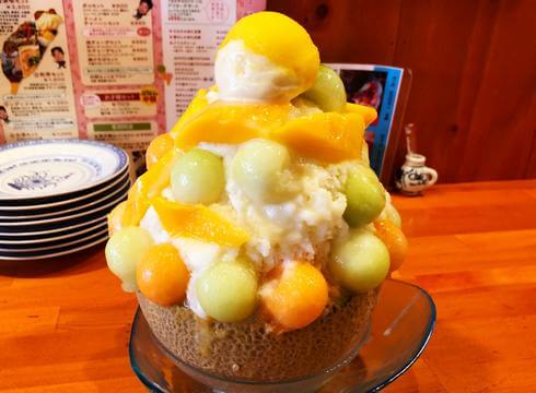 豪華「丸ごとメロンかき氷」黄さんの家で、台湾かき氷を食す！