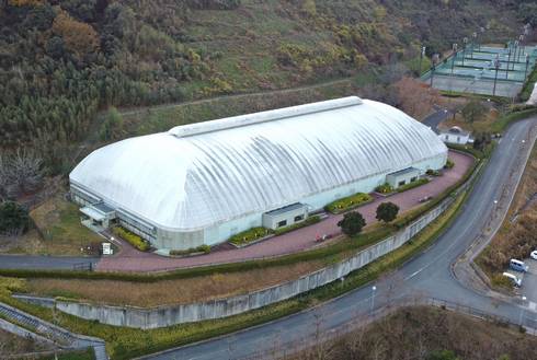 広島広域公園テニスコート（屋内コート）