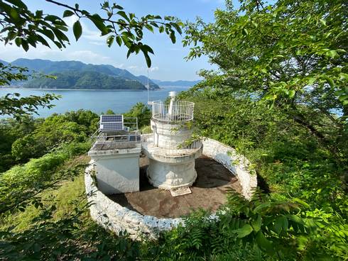 高根島灯台　道のり09