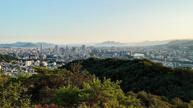 広島市東区 神田山 山頂付近からの景色