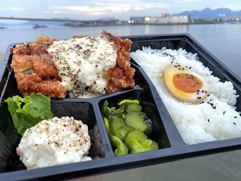 ミツボシカラアゲ五日市店の「とり南蛮弁当」