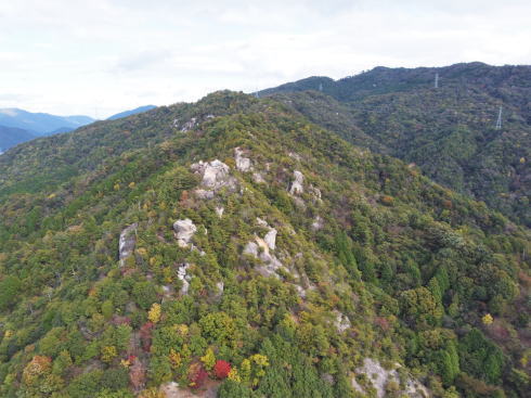 広島 高尾山の頂上を含む山の風景