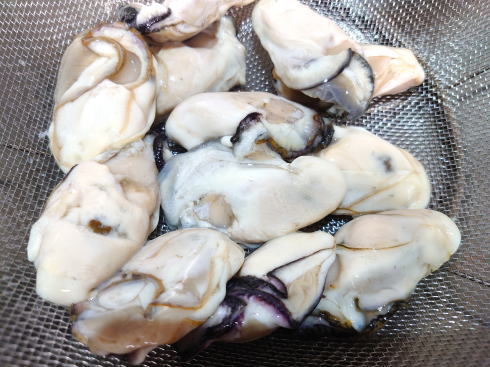 広島産かきの土手鍋セット の牡蠣