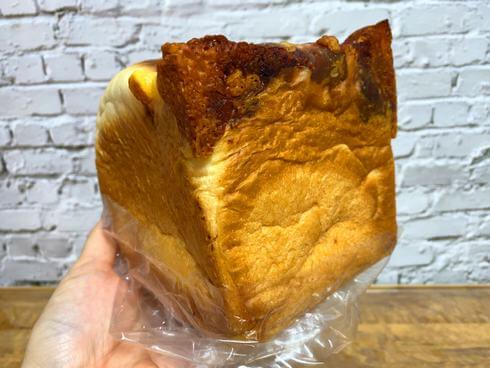 ミトロン広島のチーズ食パン