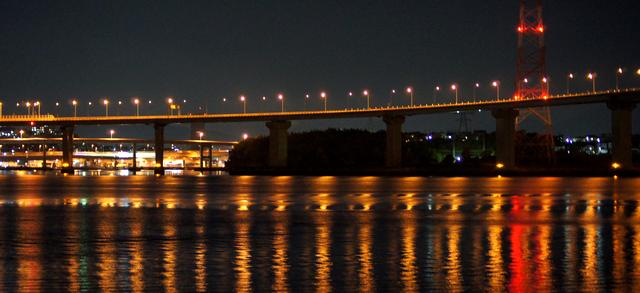 海田大橋の夜景