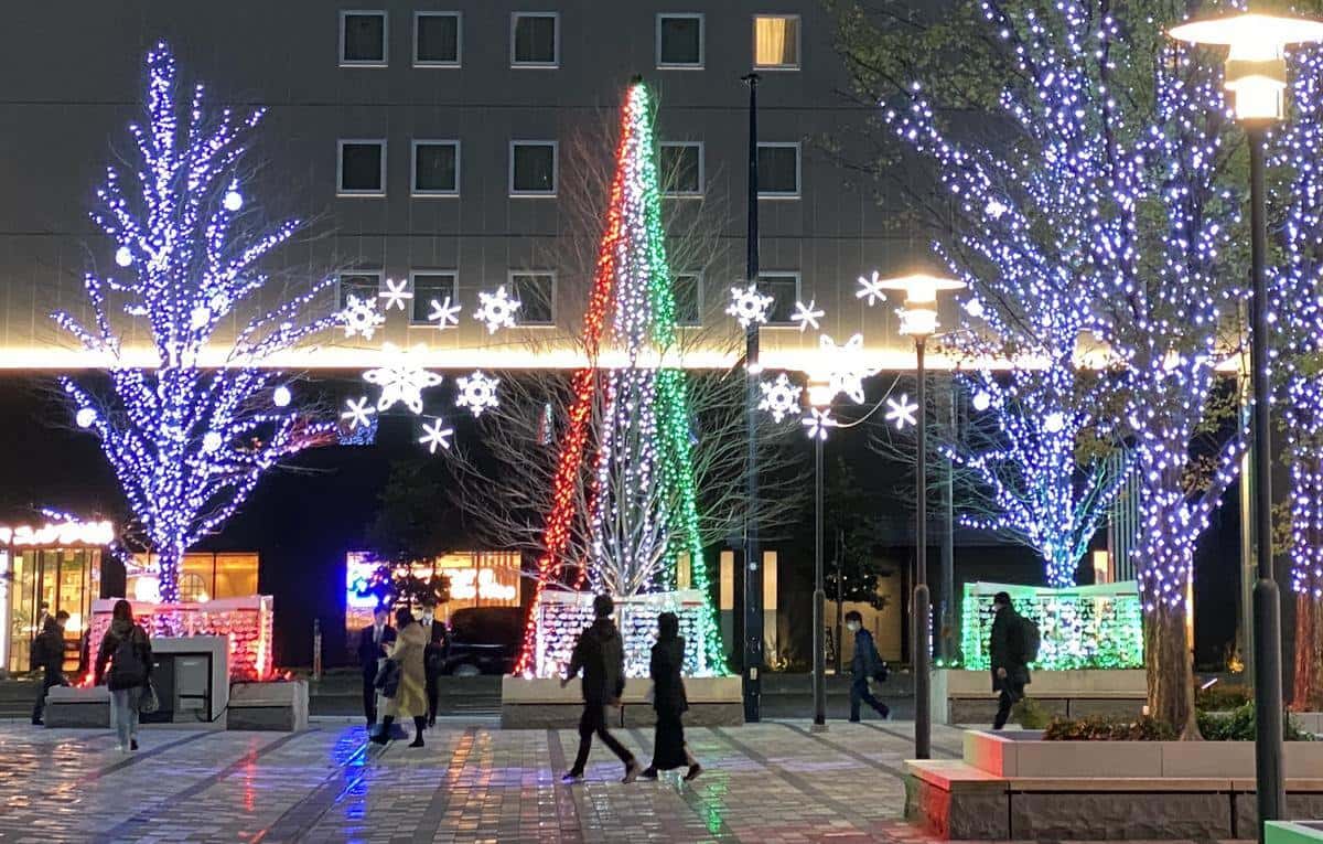 広島エキキターレで「クリスマスマーケット」雑貨・グルメ販売にイルミネーションも