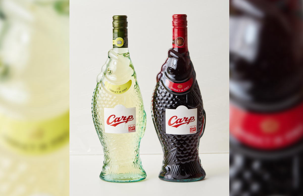 鯉型ボトルのワイン「ペッシェヴィーノ」が、カープ応援ボトルを販売