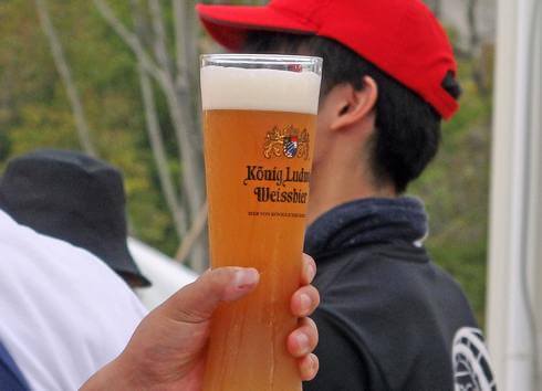 広島オクトーバーフェスト2023、ビールは50種類以上！どれを飲むか悩む