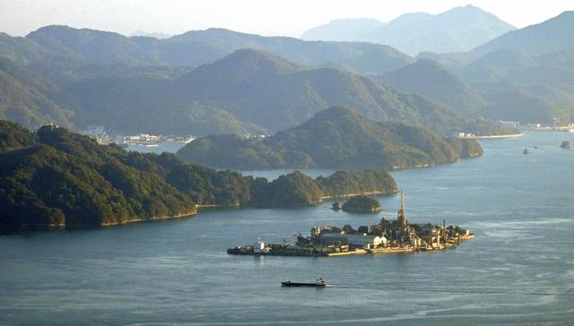 契島（ちぎりしま） 広島の軍艦島 全景・俯瞰