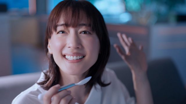 綾瀬はるか出演 CM動画、ドコモ未来技術【フィールテック】