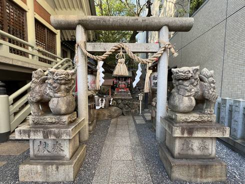 常盤稲荷神社（広島市中区）白神社の境内社