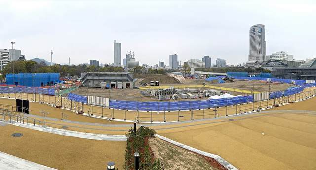 ひろしまスタジアムパークと広島城を結ぶペデストリアンデッキが完成（俯瞰）
