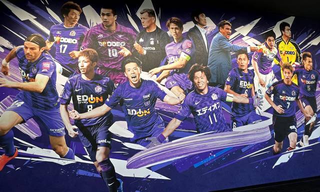 エディオンピースウイング広島に「サッカーミュージアム」エントランスに巨大壁画