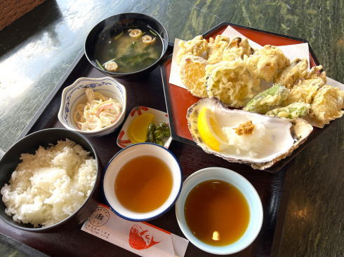 呉市安浦 ドライブイン灘 牡蠣の天麩羅定食