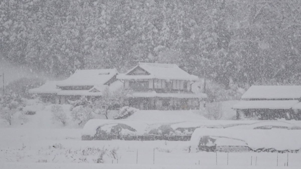 年末寒波 大雪予報でステイホームを呼びかけ、広島 平地でも積雪予報