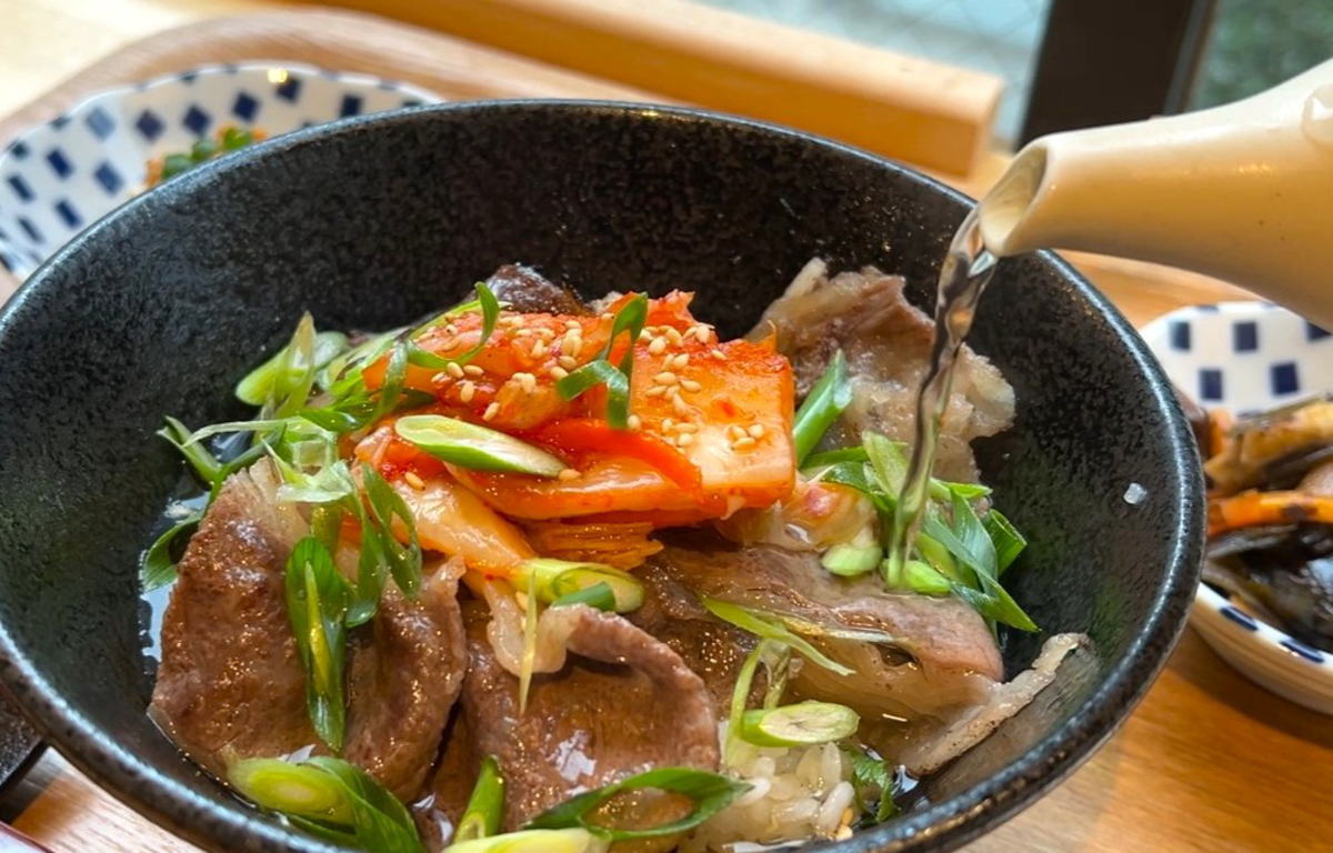 お茶漬け専門店があるなんて!おだしの香り 優しく満たされる和食のファストフード