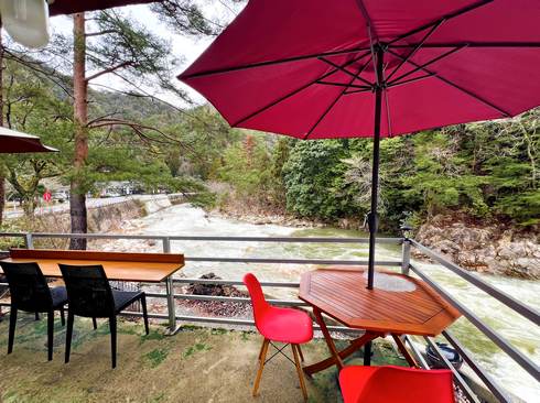 広島・廿日市「ロックスカフェ」のテラス席