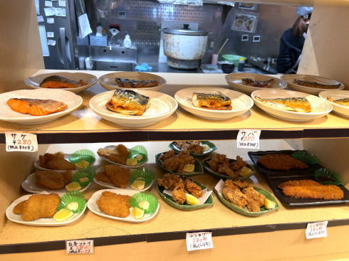 魚食堂たわら 店内の様子6