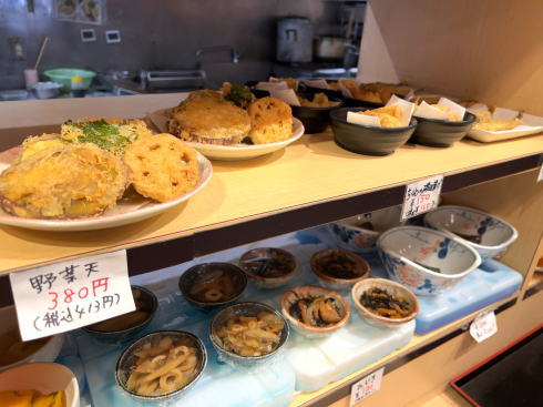 魚食堂たわら 店内の様子5