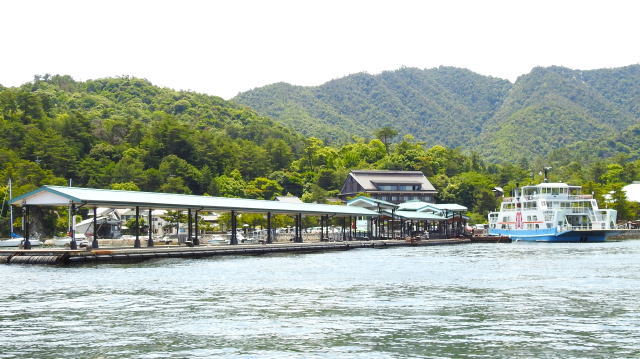 宮島3号桟橋 海上からの様子