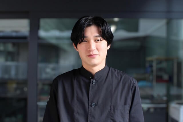 岡村拓弥 amelaterie croissant&coffee(アメラトリー クロワッサン&コーヒー)広島のパティシエ