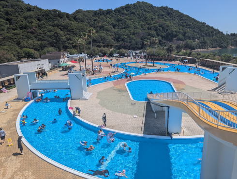 シャトレーゼ ガトーキングダムせとうち サンシャインプール 画像1
