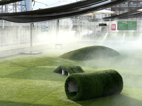 イオンモール広島府中 ドッグランテラス ドッグラン内にミスト発生中